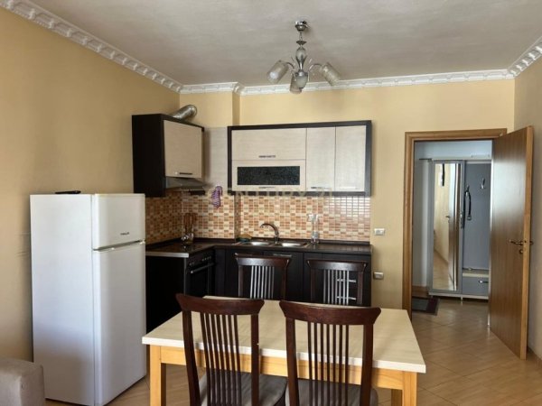 Tirane, shitet apartament 1+1 Kati 5, 65 m² 109.000 € (Astir)