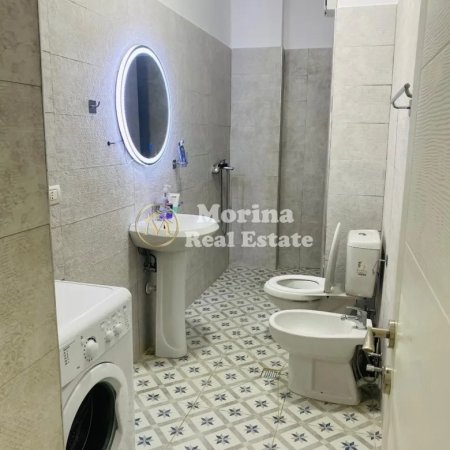 Tirane, jepet me qera apartament 1+1 Kati 3, 65 m² 450 € (Fresku)