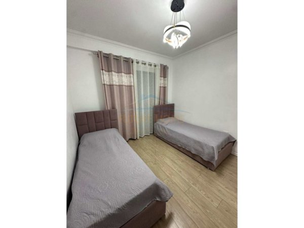 Tirane, shitet apartament 3+1+Ballkon Kati 8, 113 m² 230.000 € (Unaza e Re)