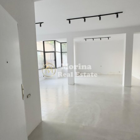 Tirane, jepet me qera ambjent biznesi Kati 0, 100 m² 1.000 € (Qender)