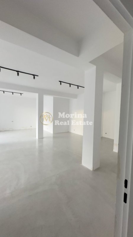 Tirane, jepet me qera ambjent biznesi Kati 0, 100 m² 1.000 € (Qender)