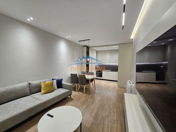 Tirane, jepet me qera apartament 2+1 Kati 2, 102 m² 1.000 € (TEG , Rose Residence)