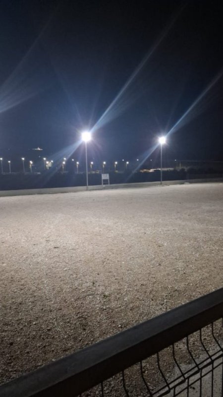 Tirane, jepet me qera ambjent biznesi Kati 0, 1.700 m² 1.300 € (rinas)