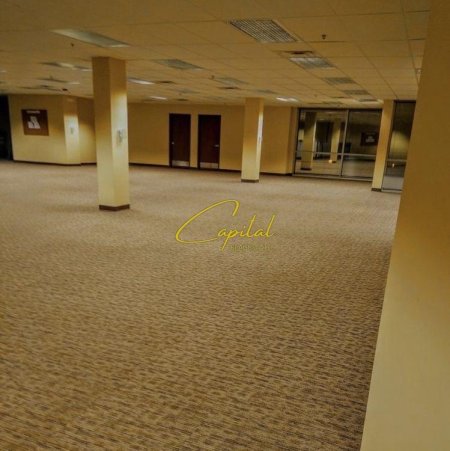 Tirane, jepet me qera ambjent biznesi Kati 0, 2.650 m² 1.350 € (VORE)