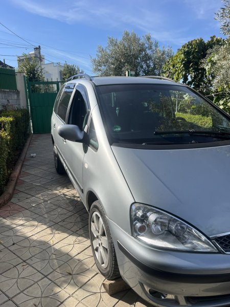 Tirane, shes makine ford galaxy 2005 2.3 benzin gaz Benzin+Gaz, gri e erret manuale Kondicioner 234.000 km