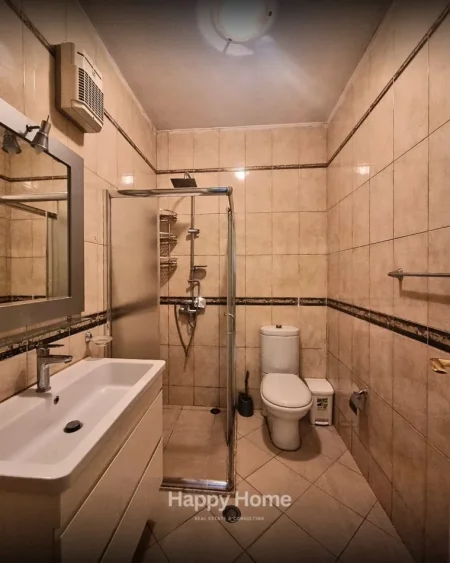 Tirane, shitet apartament 2+1+Ballkon Kati 4, 123 m² 385.000 € (Blloku)