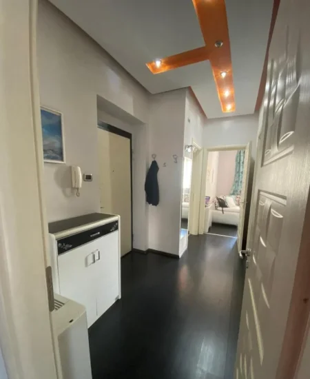 Tirane, jepet me qera apartament 2+1 Kati 4, 82 m² 600 € (rruga durresit)
