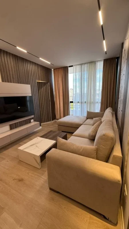 Tirane, shitet apartament 2+1+Ballkon Kati 4, 82 m² 237.000 € (21 Dhjetori, Rruga Frederik Shiroka)