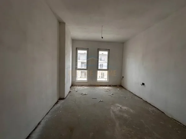 Tirane, shitet apartament 2+1 Kati 7, 91 m² 98.000 € (QTU)