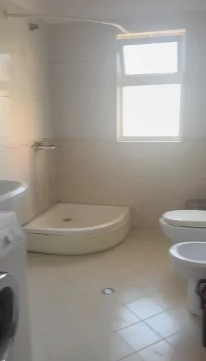 Tirane, jepet me qera apartament 1+1 Kati 2, 75 m² 400 € (siri kodra)