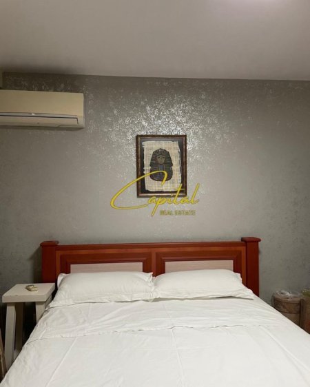 Tirane, jepet me qera apartament 1+1 Kati 5, 70 m² 620 € (QENDER)