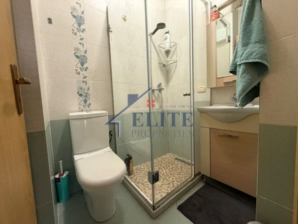 Tirane, jepet me qera apartament 2+1+Ballkon Kati 5, 100 m² 700 € (Don Bosko)