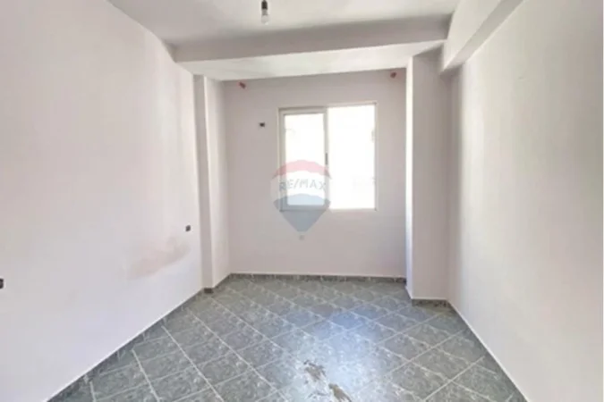 Tirane, shitet apartament 2+1 Kati 3, 95 m² 120.000 € (Rruga e Thesarit, Tirane)