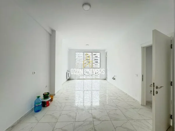 Apartament 3+1+2 për Qira tek Nisharaku pranë Square 21!