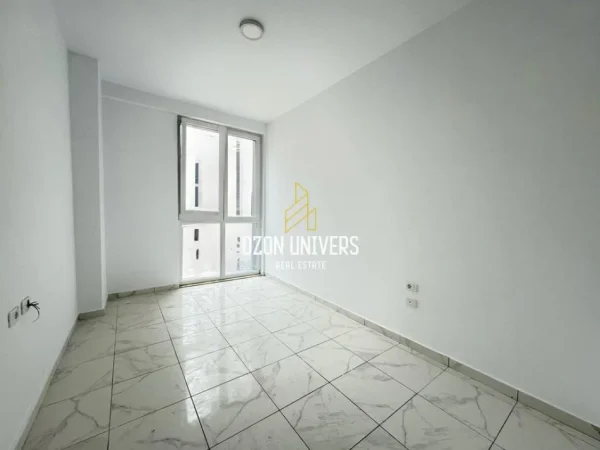 Apartament 3+1+2 për Qira tek Nisharaku pranë Square 21!