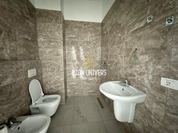 Apartament 3+1+2 për Qira tek Nisharaku pranë Square 21!