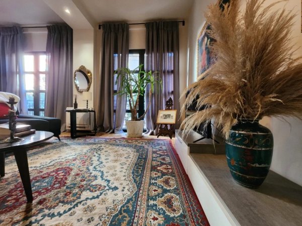 Tirane, jepet me qera apartament 2+1+Ballkon Kati 1, 90 m² 700 € (kodra e diellit prane big market)