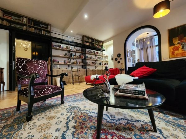 Tirane, jepet me qera apartament 2+1+Ballkon Kati 1, 90 m² 700 € (kodra e diellit prane big market)