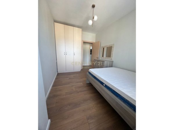 Tirane, shitet apartament 1+1 Kati 5, 58 m² 90.000 € (FRESKU)