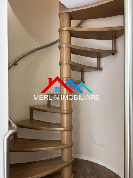 Tirane, jepet me qera ambjent biznesi Kati 0, 55 m² 700 € (KOMUNA E PARISIT)
