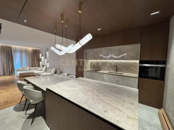 Tirane, shitet apartament 2+1 Kati 6, 211 m² (LION PARK 1)