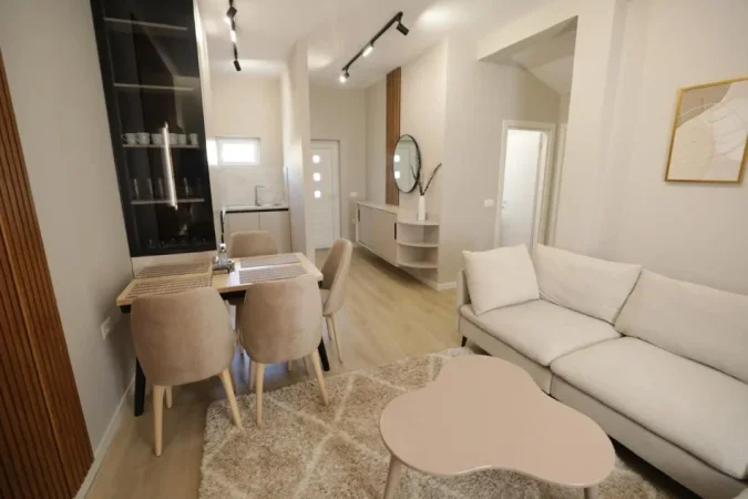 Tirane, jepet me qera apartament 3+1+Ballkon Kati 3, 100 m² 800 € (KODRA E PRIFTIT)