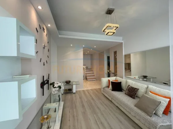 Tirane, shes apartament Kati 0, 78 m² 102.000 € (OXHAKU)