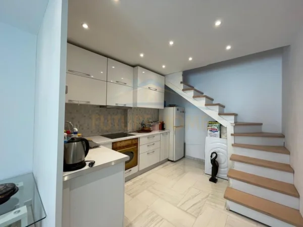 Tirane, shes apartament Kati 0, 78 m² 102.000 € (OXHAKU)