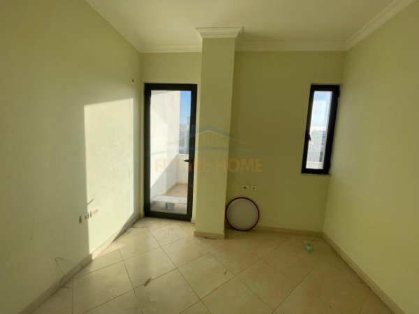 Tirane, shitet apartament 2+1+Ballkon Kati 8, 91 m² 130.000 € (Unaza e Re/Astir)