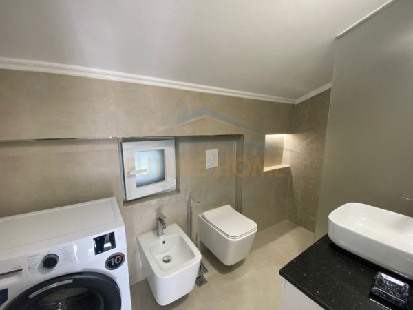 Tirane, jepet me qera apartament 2+1 Kati 2, 110 m² 1.000 € (RRUGA MUSTAFA DEMIRI)