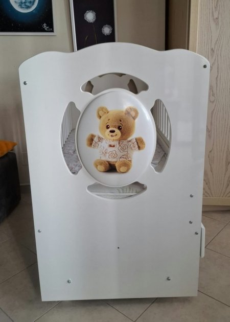 Tirane, shes Krevat bebesh 60 €