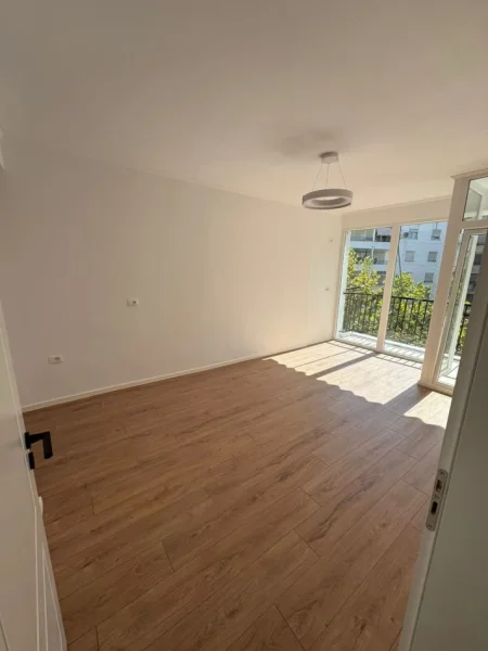 Tirane, shes apartament 1+1 Kati 7, 1 m² 117.000 € (Don Bosko)