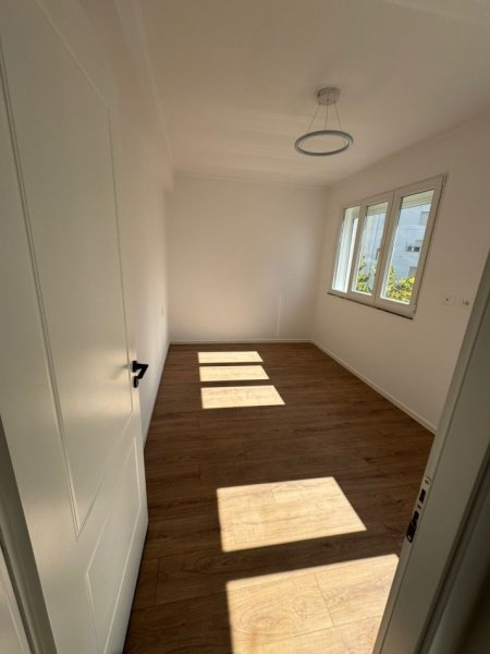 Tirane, shes apartament 1+1 Kati 7, 1 m² 102.000 € (Don Bosko)