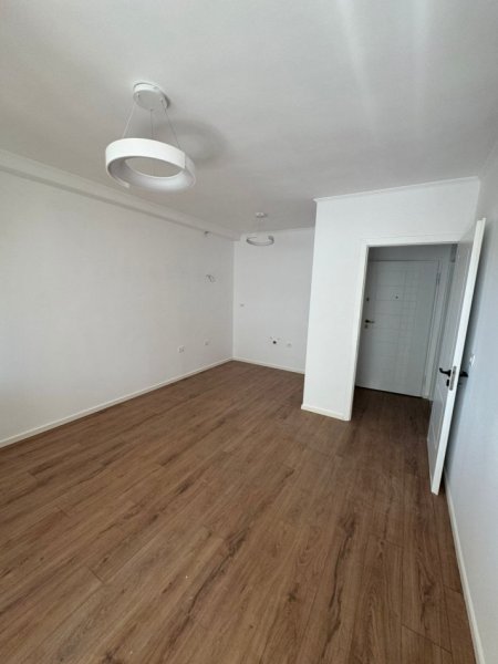Tirane, shes apartament 1+1 Kati 7, 1 m² 102.000 € (Don Bosko)