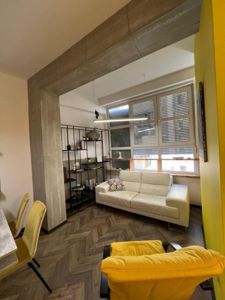 Tirane, jepet me qera apartament 1+1 Kati 2, 1 m² 550 € 