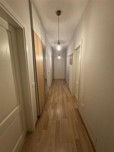 Tirane, jepet me qera apartament 2+1+Ballkon Kati 6, 111 m² 1.000 € (KOMPLEKSI DELIJORGJI)