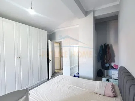 Tirane, shitet apartament 3+1 Kati 5, 125 m² 200.000 € (Fresk)