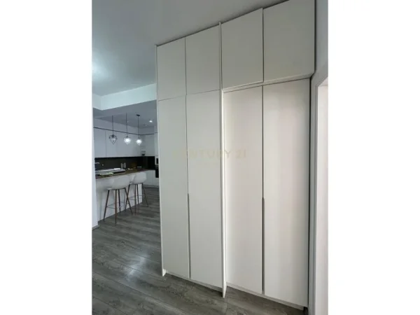 Tirane, shitet apartament 2+1+Ballkon Kati 2, 115 m² 220.000 € 
