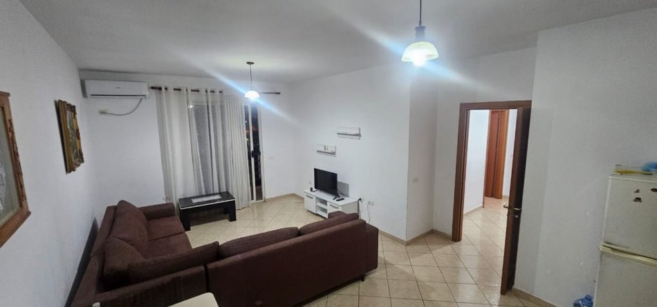Tirane, shitet apartament 1+1+Aneks+Ballkon Kati 3, 72 m² 110.000 € (yzberisht)
