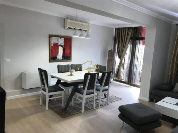 Tirane, jepet me qera apartament 3+1 Kati 6, 125 m² 1.100 € (MINE PEZA)