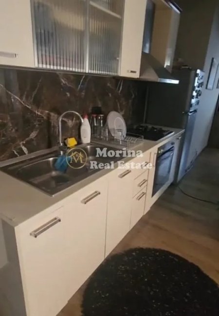 Tirane, jepet me qera apartament 1+1+Ballkon Kati 4, 60 m² 580 € (Don Bosko)