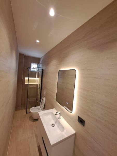 Tirane, shes 1+1 Kati 0, 60 m² 128.000 € 