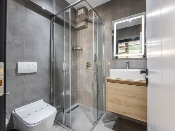 Durres, shitet apartament duplex 2+1 Kati 2, 69 m² 165.000 € (Shkembi i Kavajes)