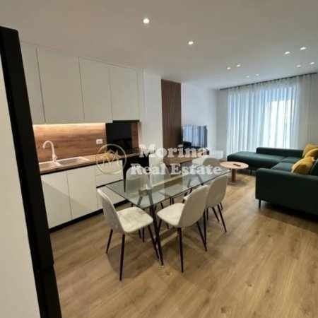 Tirane, jepet me qera apartament 2+1 Kati 3, 86 m² 500 € (Ali Demi, Kompleksi Kaimi)