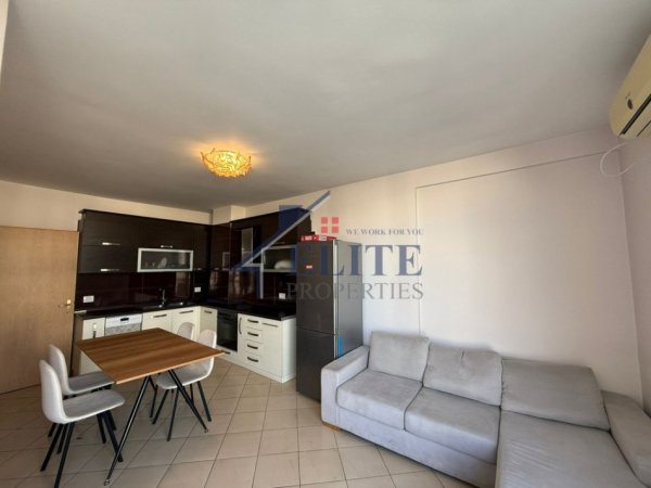 Tirane, jepet me qera apartament 2+1+Ballkon Kati 5, 100 m² 600 € (Don Bosko)