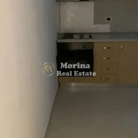 Tirane, jepet me qera apartament 1+1 Kati 1, 80 m² 500 € (Ish Fusha Aviacionit)