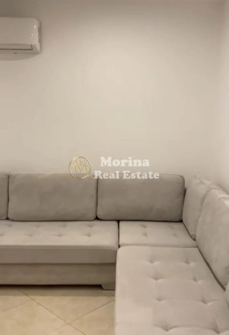 Tirane, jepet me qera apartament 1+1 Kati 1, 80 m² 500 € (Ish Fusha Aviacionit)