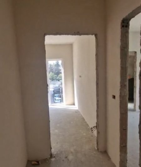 Tirane, shitet apartament 2+1 Kati 2, 85 m² 110.500 € 