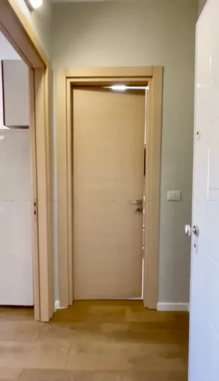 Tirane, shitet apartament 1+1 Kati 5, 58 m² 92.000 € (Fresku)