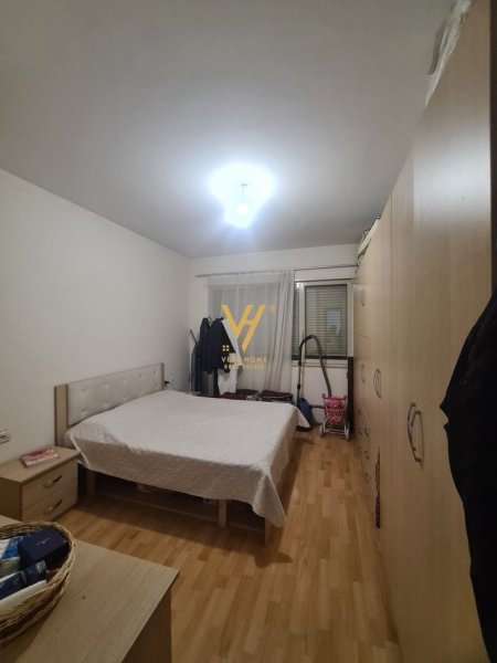 Tirane, shitet apartament 1+1+Ballkon Kati 4, 74 m² 165.000 € (ISH PARKU)